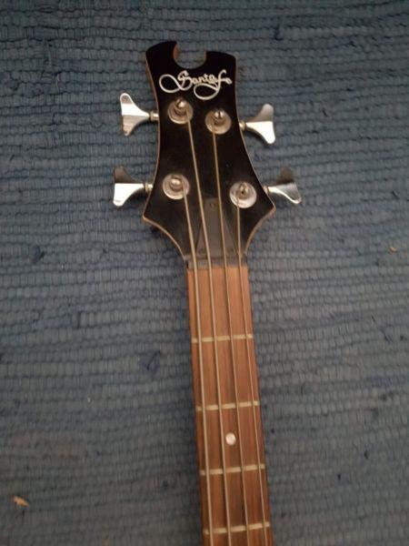 Santa Fé Bass Guitar