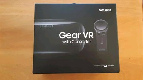 Brand New Samsung Gear VR With Controller