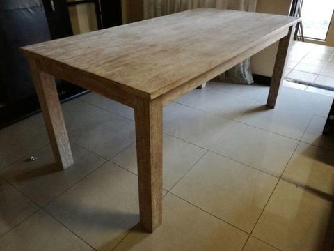 Wooden Table (180x90) - 6/8 seaters