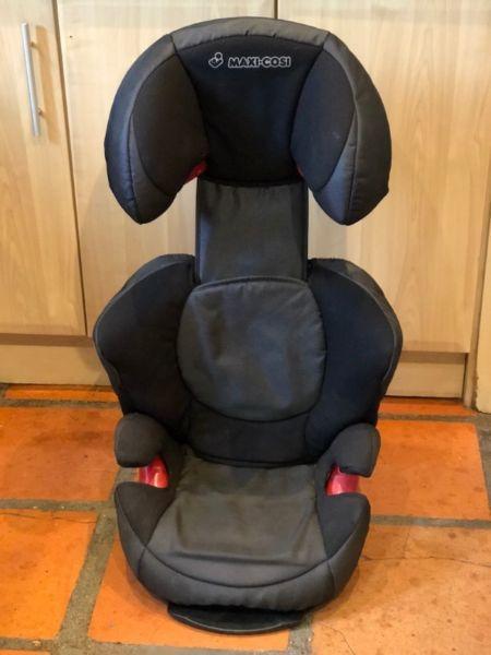 Baby Car Seat For Sale - Maxi Cosi