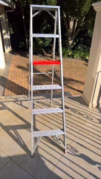 Aluminum Ladder 1.8m