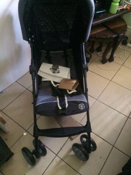 Baby stroller (jeep)