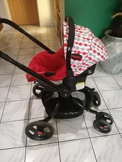 Pre Loved Chelino Pram