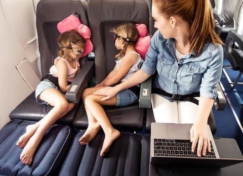 Kiddies travel made easy with Plane Pal