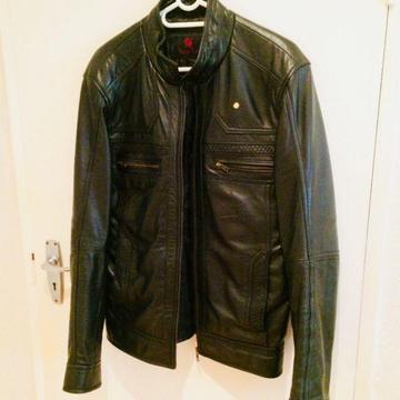 Pure leather jacket slim fit size Medium
