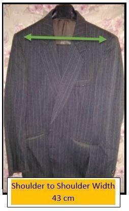 Mentone 2 Piece suit - Size 32 - R250
