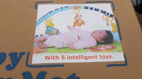 Baby play mat with toys