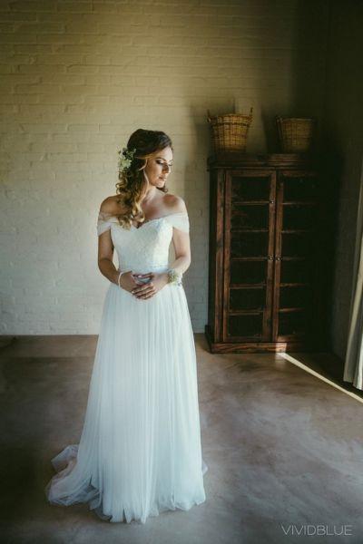 Wedding Dress - Bohemian / Romantic / Sweatheart Bodice / Mesh skirt