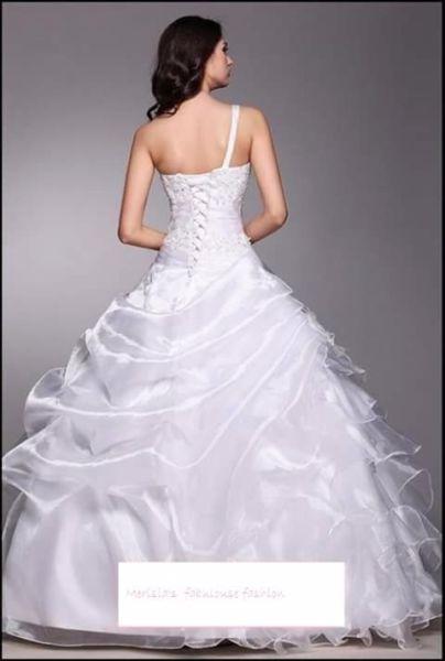Crystal white wedding dress for sale