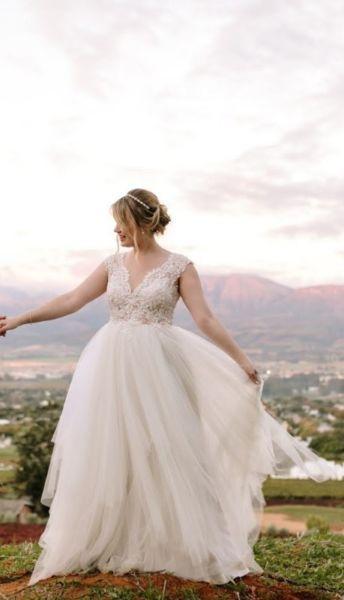 Wedding dress - Lace & Italian Tulle