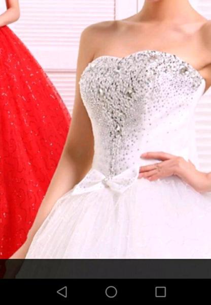 Beautiful designer wedding dresses for hire from only R800