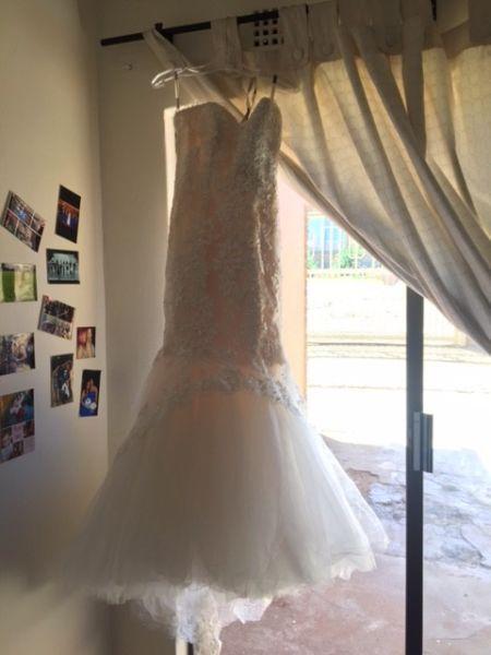 Wedding dress