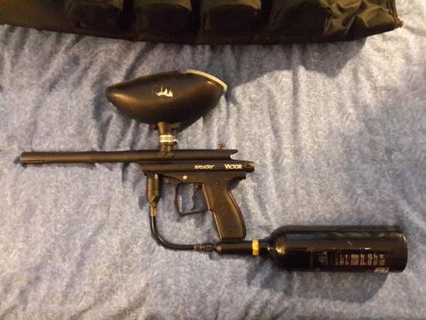 Spyder Victor paintball gun KIT!!!