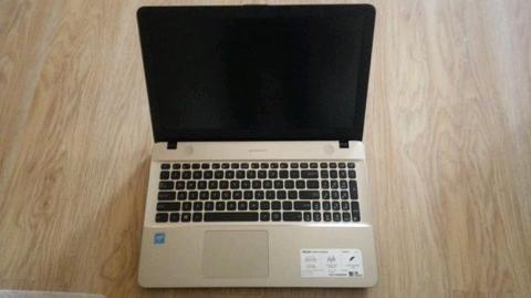 Asus Vivobook 540L - i3 Laptop