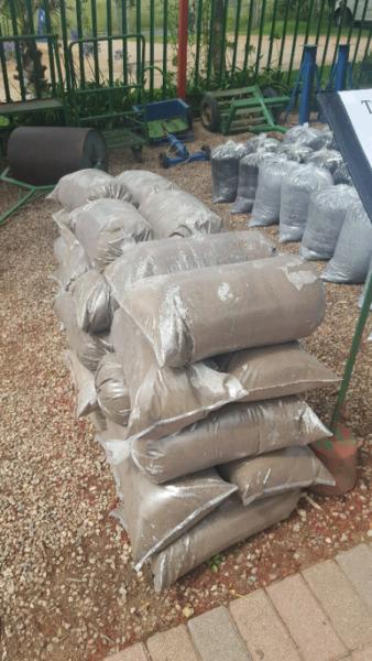 Topsoil in bags or delivered in Bulk