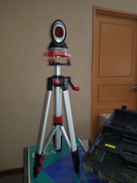 Laser Level with tripod stand