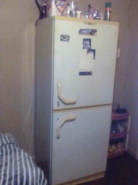 Defy fridge for sale R1850