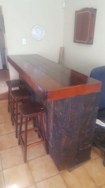 3 meter sleeperwood table & 2 meter sleeper Bar