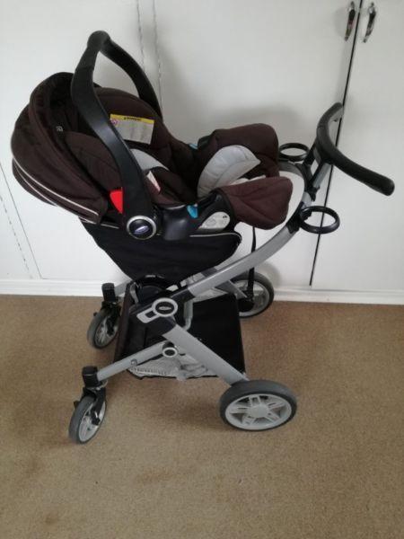 Graco Signature Series 3-in-1 Pram Travel System