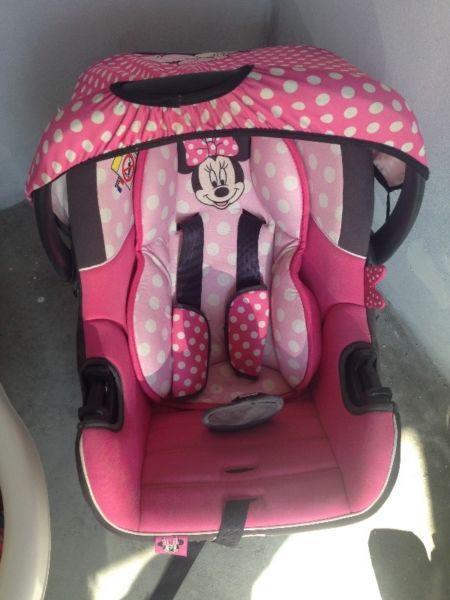 Baby car chair