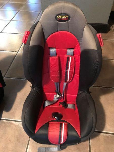 Safeway Voyager Car Seat with Car Seat Protector