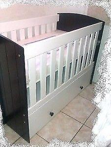 2dr Two Tone Cot