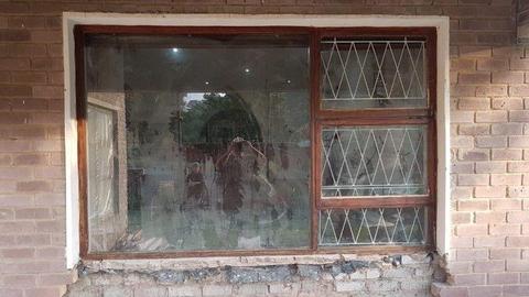 Meranti Window