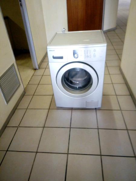 Tumble dryer for sale