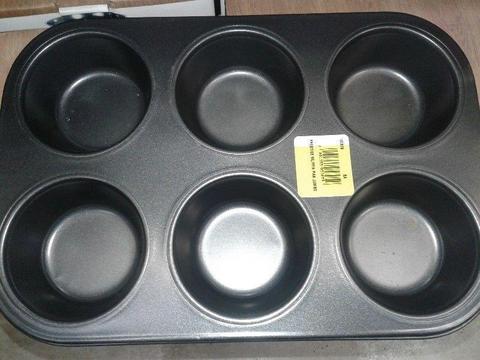 Prestige Muffin Pan