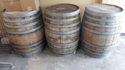 Wine barrels - PRICED2GO