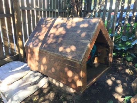Large house shaped dog kennel (wooden construction)