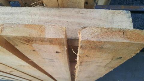 GOOD QUALITY PALLETS AND PLANKS FOR SALE