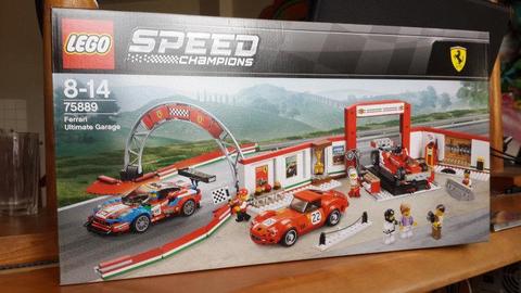 Lego Ferrari Ultimate Garage 75889