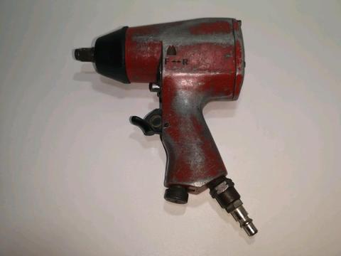 Einhell 1/2 inch pneumatic impact wrench