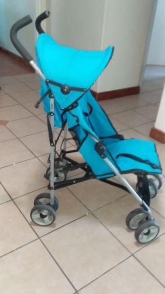 Stroller - Ad posted by Christie En Carla Theron