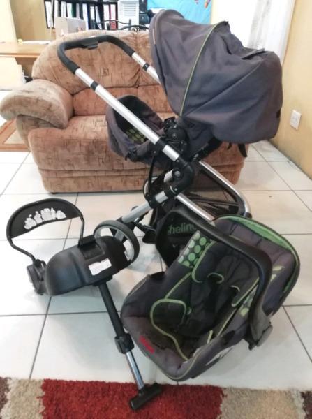 Chelino travel system with isofix base