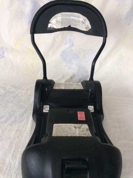 Chelino Car seat baseR400