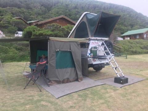 2500 Howling moon Awning R2200