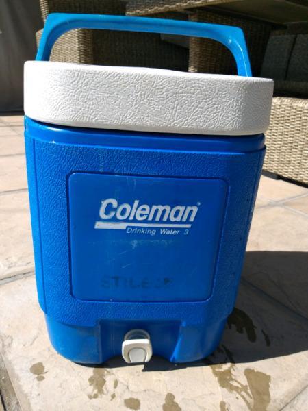 COLEMAN 9L WATER COOLER