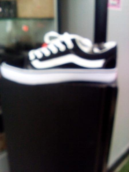 Vans Sneakers