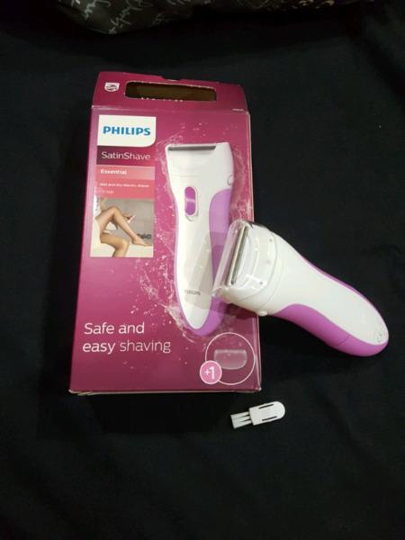 Lady's electric shaver