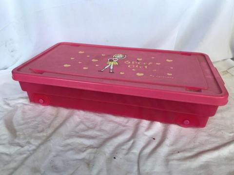 Storage box with wheels -to slide under a bed