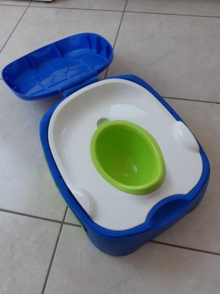 K&D Kiddies Potty with removable toilet seat