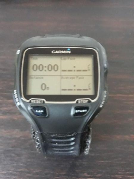 Garmin Forerunner 910XT GPS Multisport Watch with Heart Rate Monitor