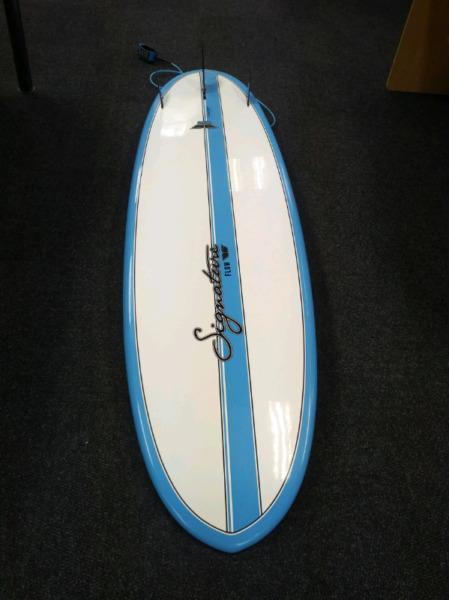 Signature surfboard - 7ft allrounder hybrid