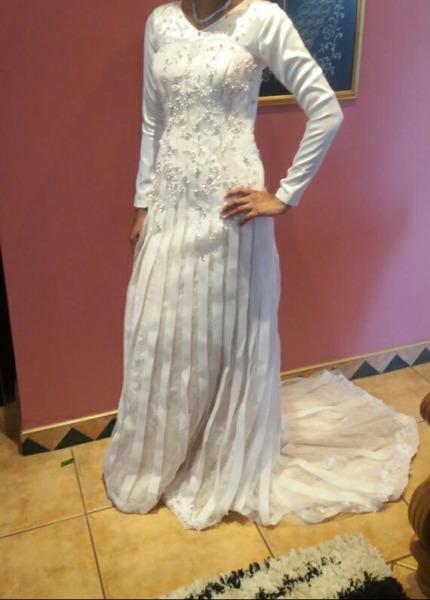 Cream Wedding Dress For SALE