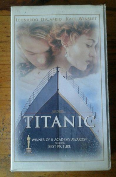 3 x VHS Tapes - Titanic