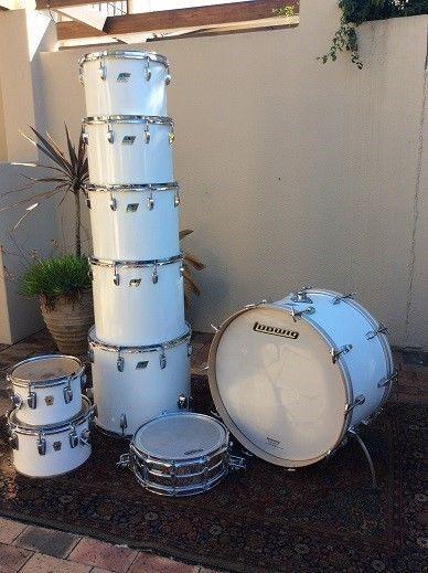 Ludwig Drums Vintage 9 piece pristine condition