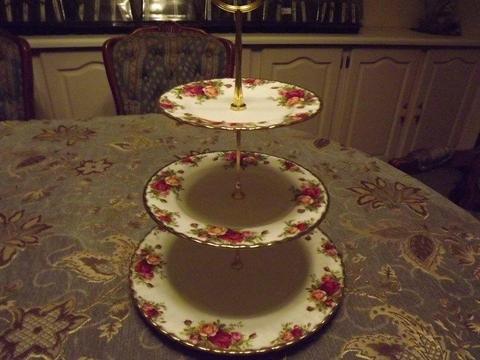 Royal Albert Old Country Roses 3 Tier Cake stand