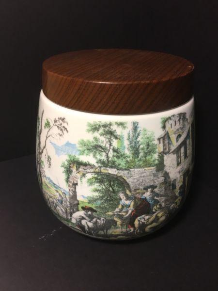 Whitecross Tobacco Jar ( Italian Made )